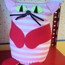 cale-porte-chat-rouge-rose